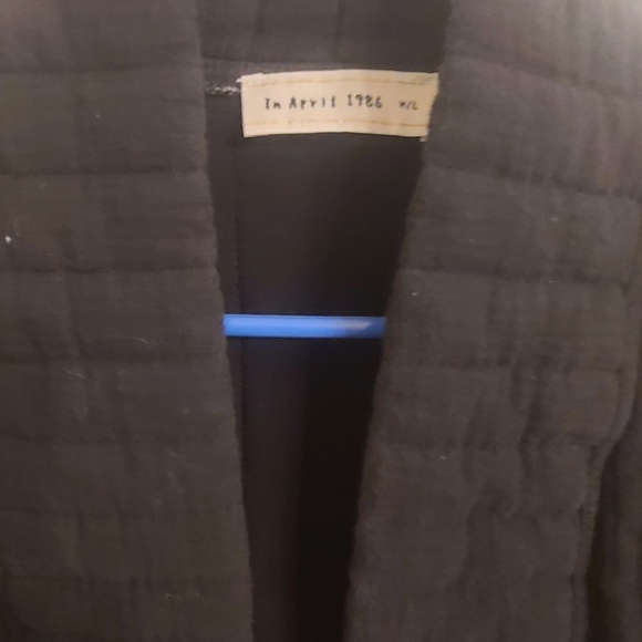 Women winter jacket - Picture 2 of 8